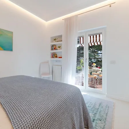 Apartament Rosamarina